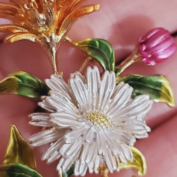 Silver purple tan 3d flower brooch pendant gold green STUNNING NEW enamel - Picture 9 of 12